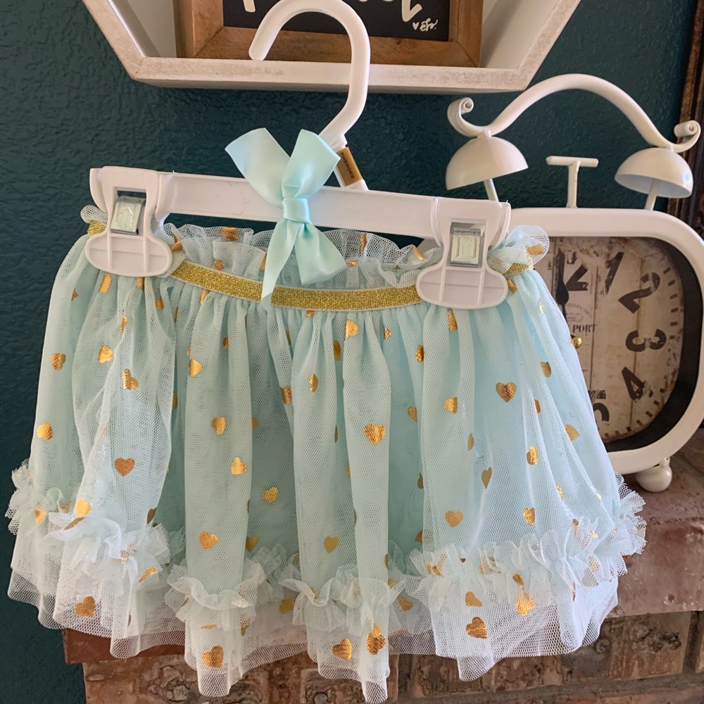 Sparkling skirt!